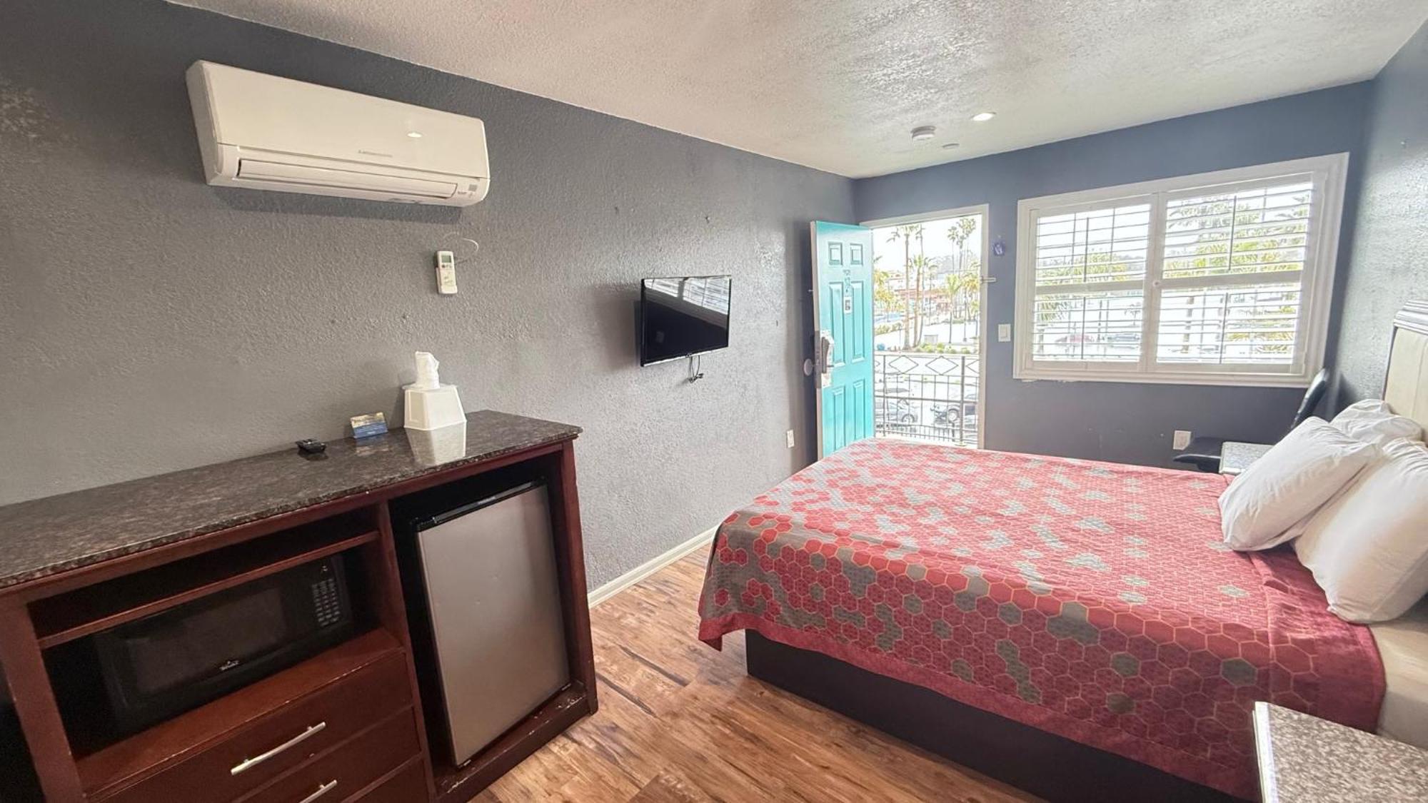 Fireside Inn By The Beach Boardwalk & Bowling ซานตาครูซ ภายนอก รูปภาพ
